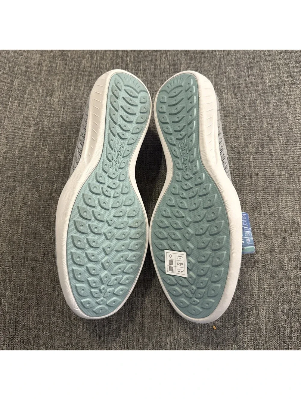Skechers Women’s 10 Gray Newbury St Preppy Gal Gray Walking Slip On New In Box